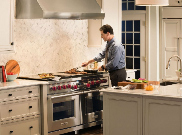 Which Type Of Cooking Range Is Right For Your Home? | Universal Appliance  and Kitchen Center