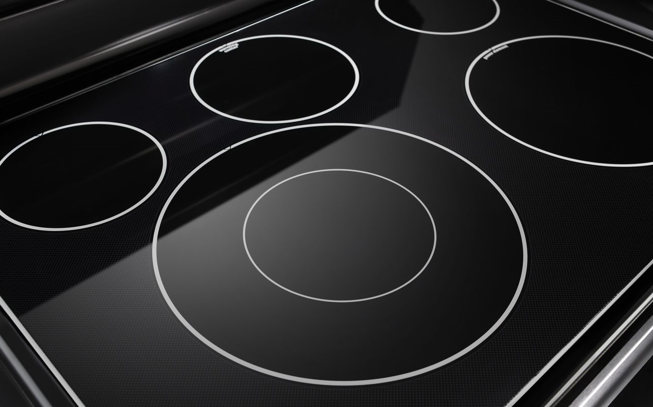 What is the Best Way to Clean an Electric Cooktop? Universal