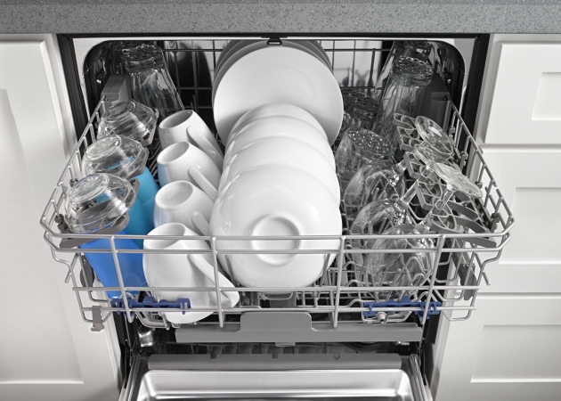 Plastic vs Stainless Steel Dishwasher Tub- Which One is Best?
