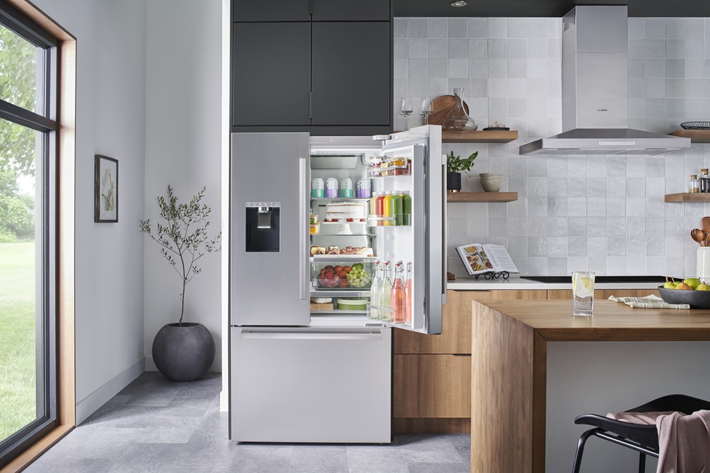 What Size Refrigerator Do I Need? A Complete Buyer’s Guide for Every Kitchen